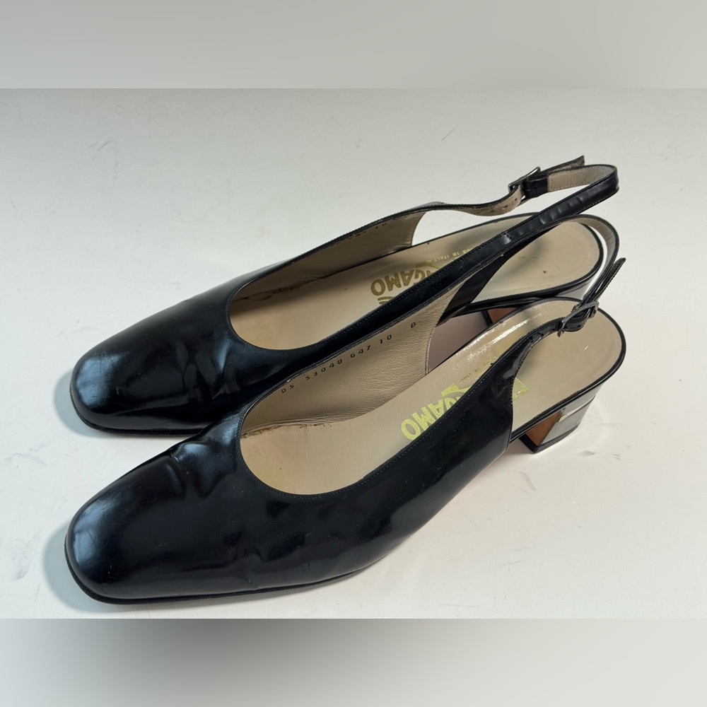 Salvartore Ferragamo Black Patent Leather Slingback Heels Women size 10 B VTG